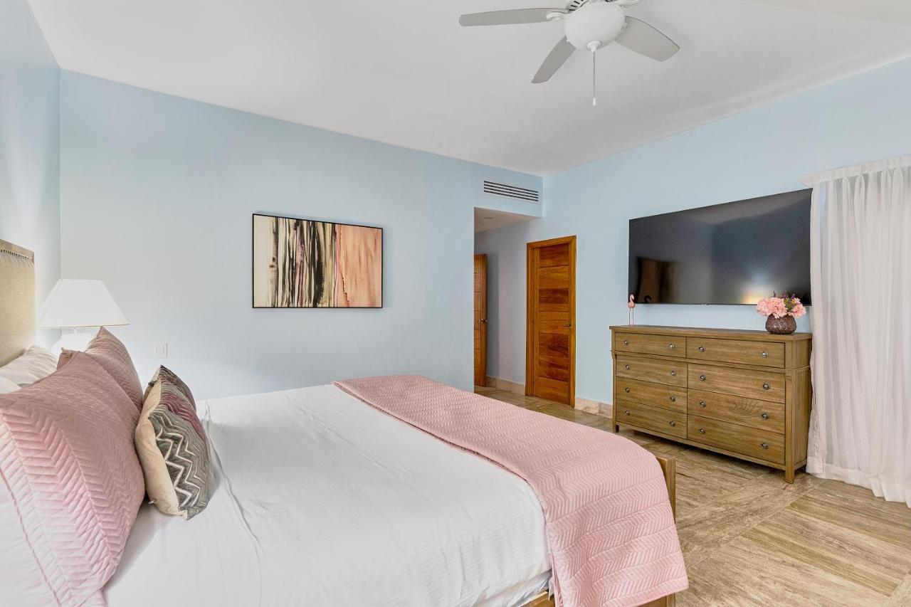 Costa Atlantica Punta Cana - Beach Vacation Condos Dış mekan fotoğraf