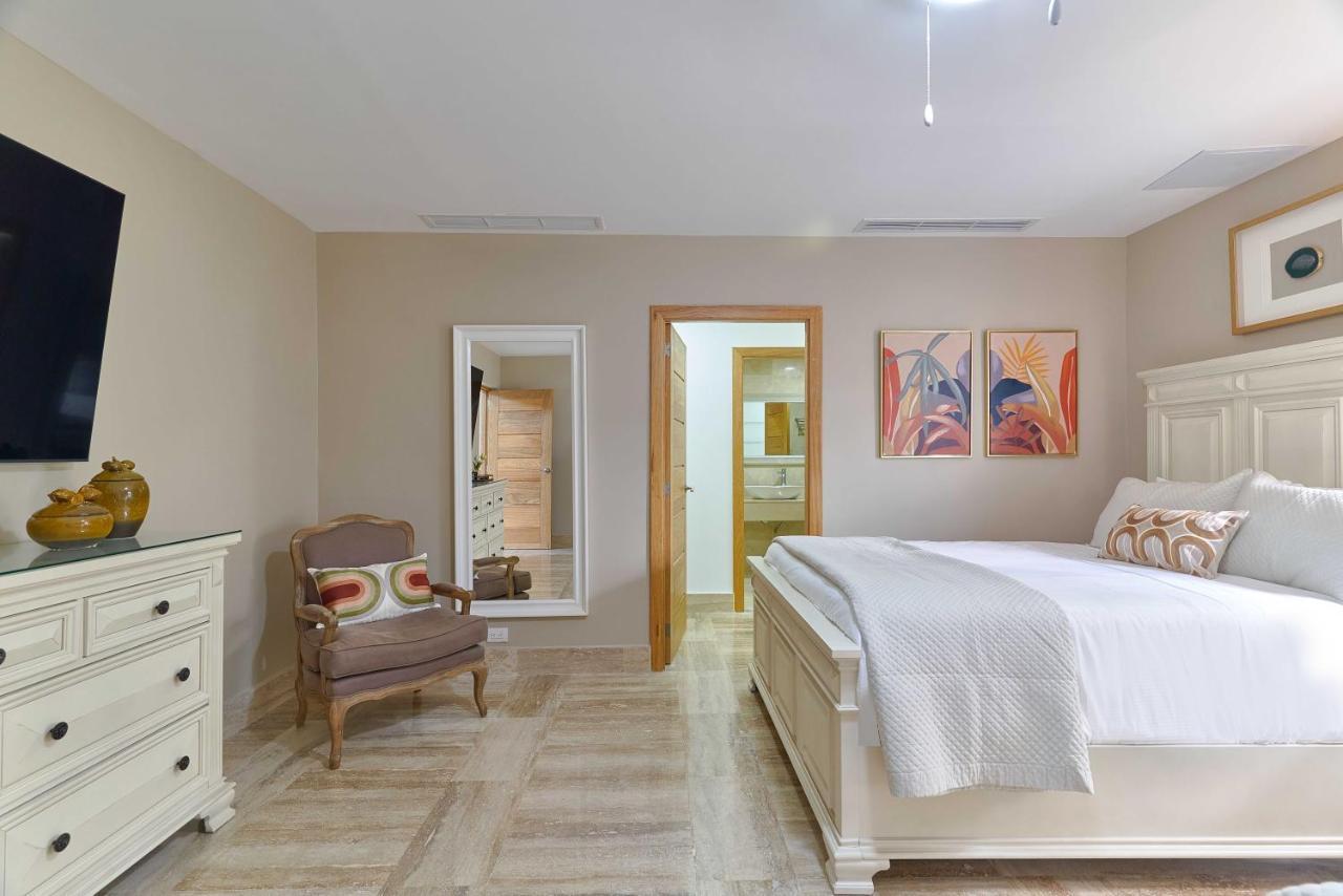 Costa Atlantica Punta Cana - Beach Vacation Condos Dış mekan fotoğraf